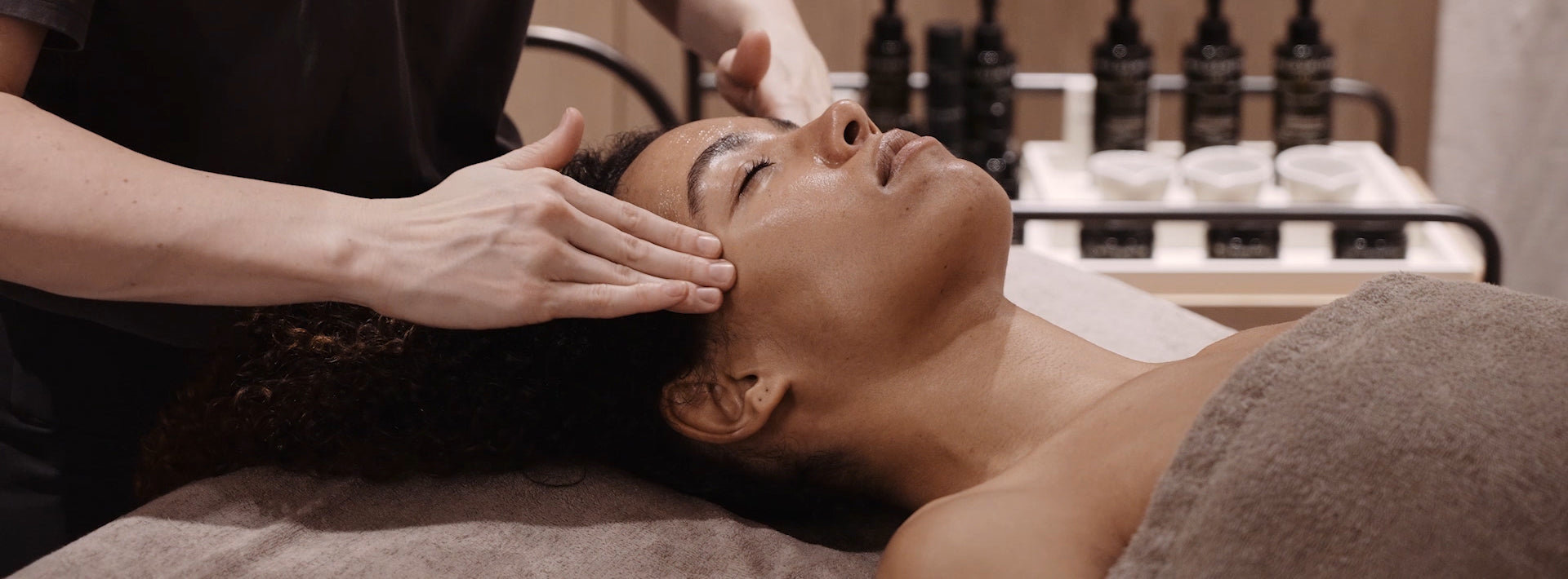 Enjoy Toned and More Radiant Skin in As Little As 15 Minutes